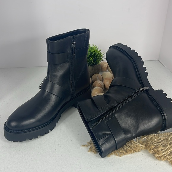 Macombs Water Resistant Moto Boot (Women) Sz 8.5 Black Leather NIB - Picture 9 of 11